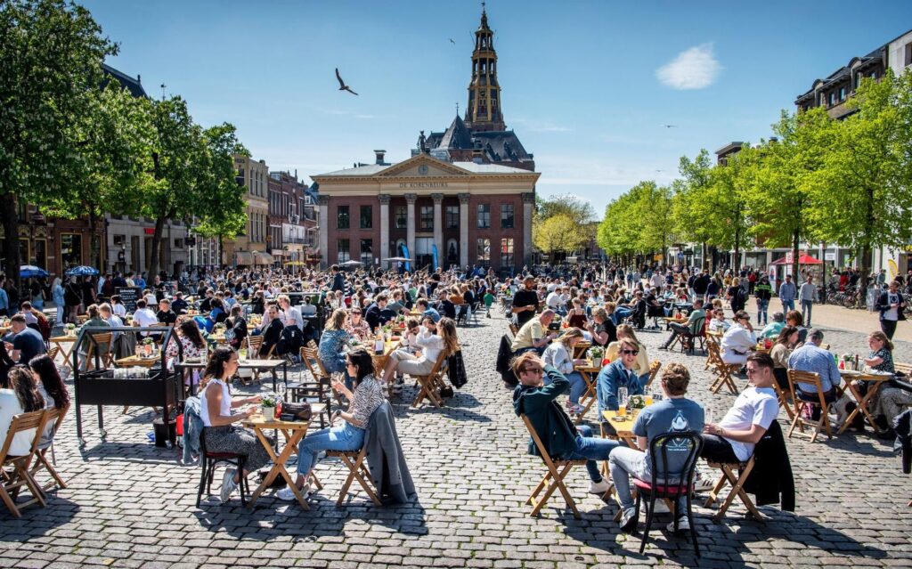 Veel horeca opent maar sluit ook