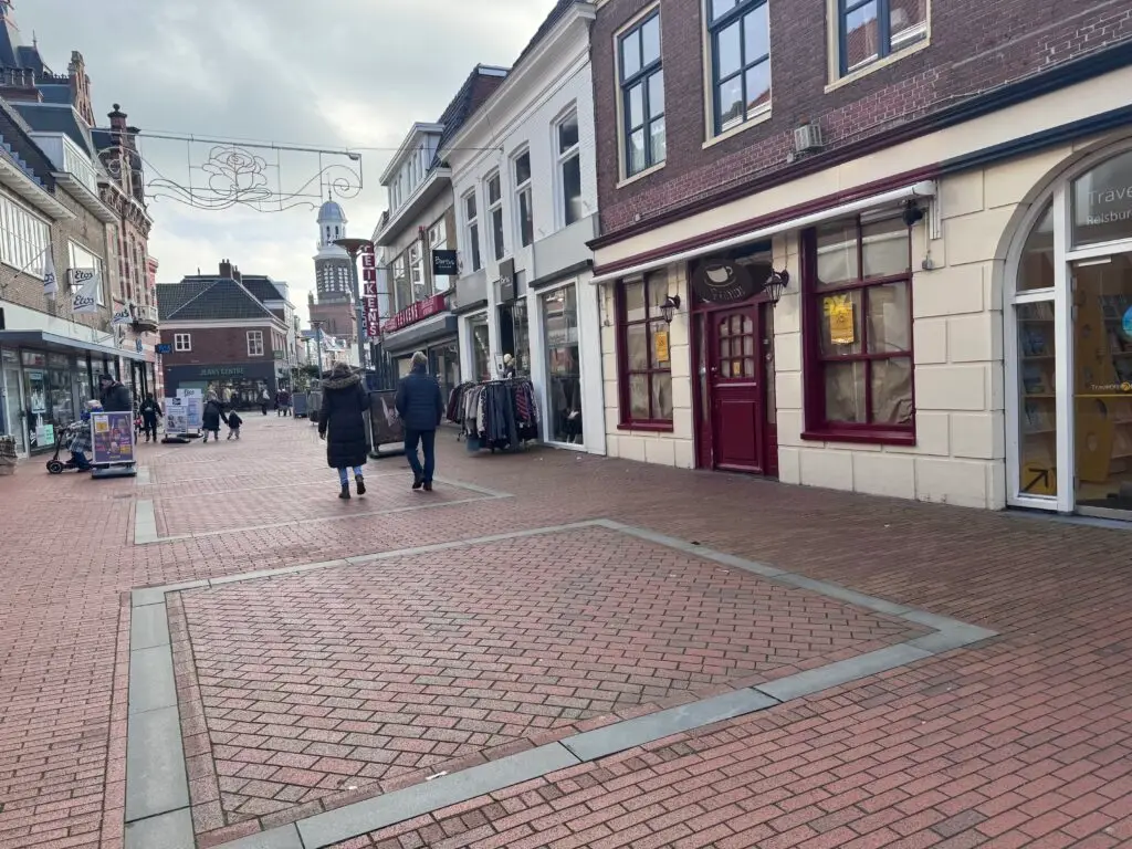 Lunchcafé Leutje gaat 2026 open in Winschoten 2 Lunchcafé Leutje voorzijde